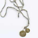 Collar Charlotte Gris