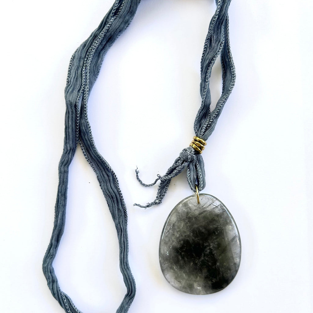 Collar Grace azul