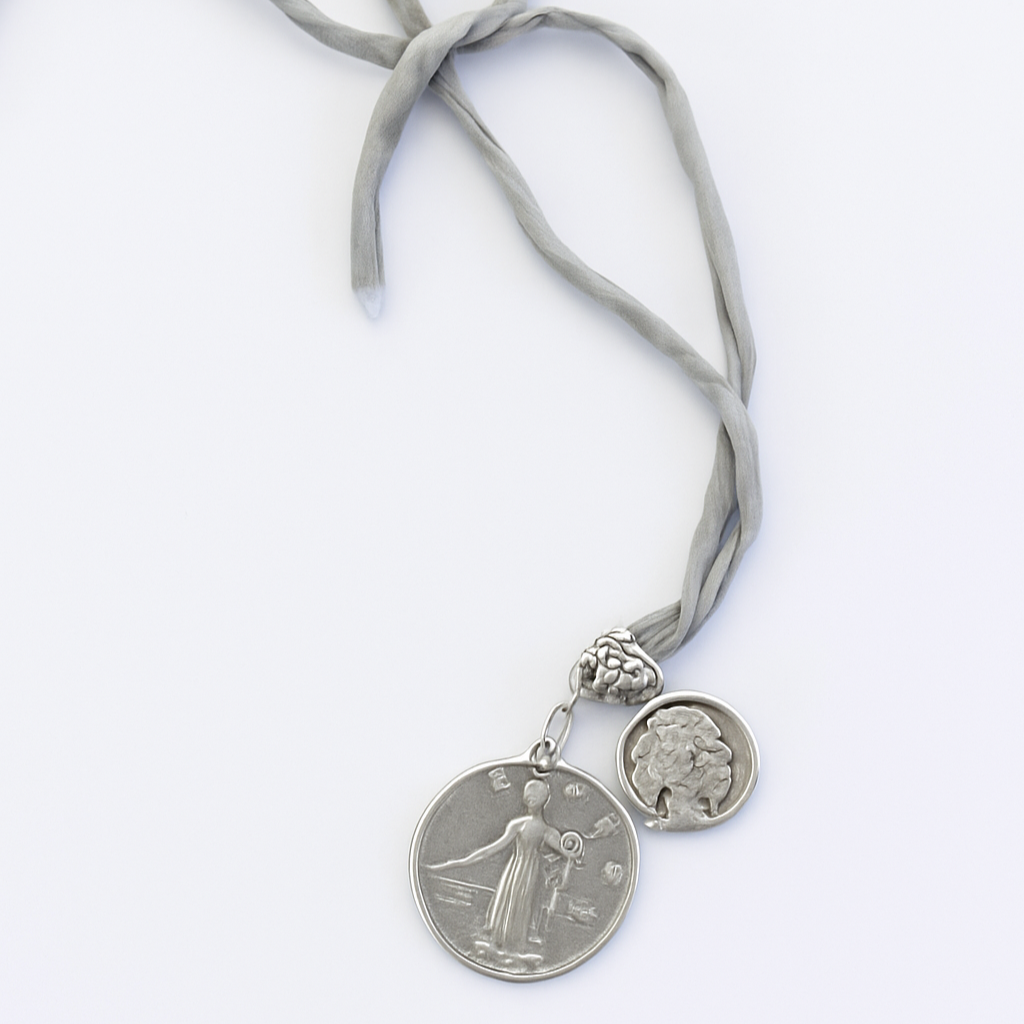 Collar Charlotte Gris